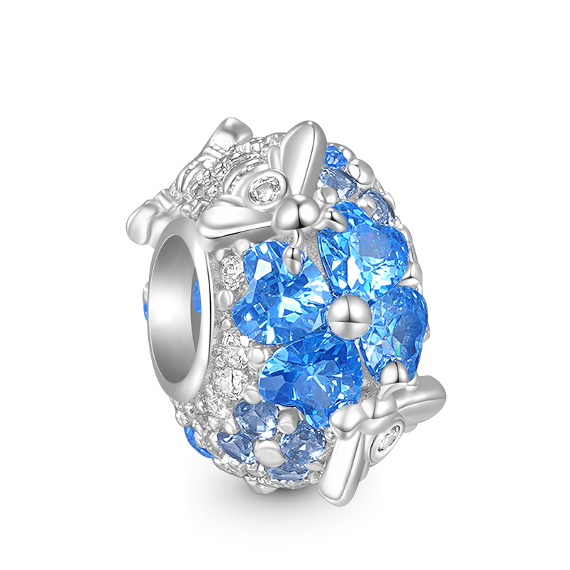 Gnoce Honey Bee and Lucky Clover Love Charm_2