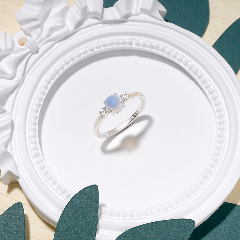 Gnoce Sparkling Moonstone Promise Ring_3