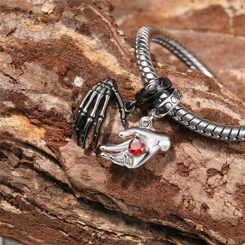 Gnoce Skull Handshake Combination Double Charm Platinum-plated Silver Blend_6