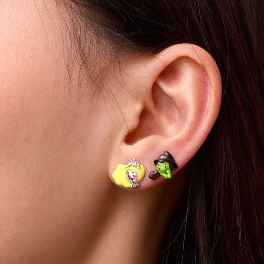 Gnoce Mismatched Wicked Witch Stud Earrings_5