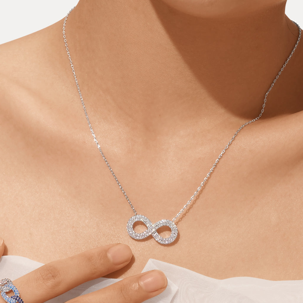 Gnoce Gradient Infinite Pavé Pendant Necklace_7