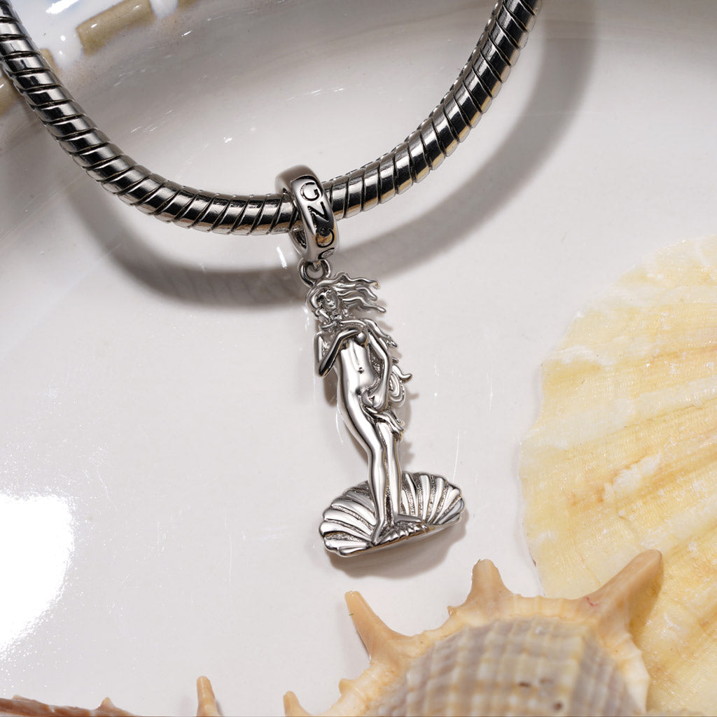 Gnoce Birth of Venus Charm Platinum-plated Silver Blend_3