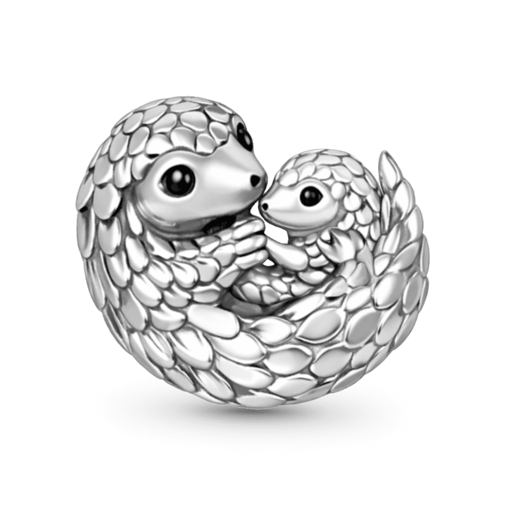 Gnoce Pangolin Embraces Baby Charm Platinum-plated Silver Blend_1