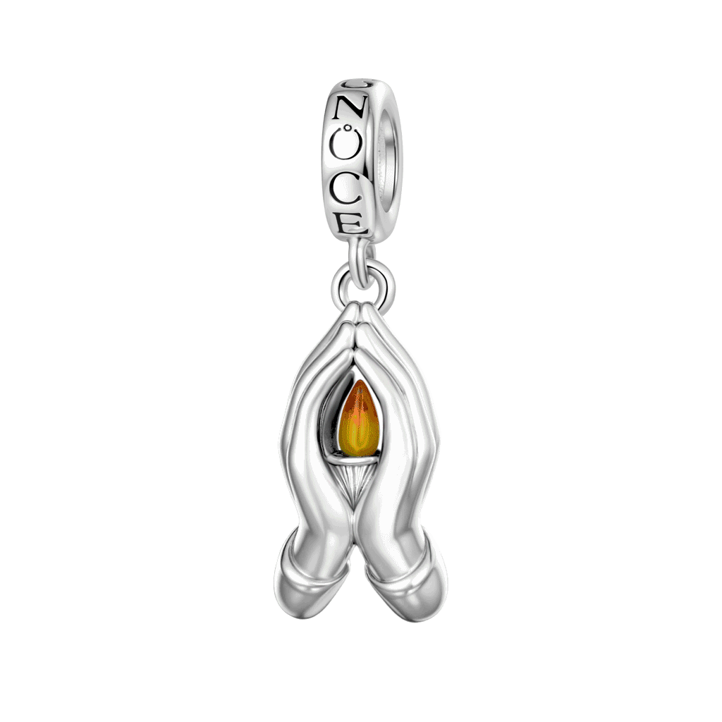 Gnoce Holding Fire In Both Hands Charm Platinum-plated Silver Blend_2