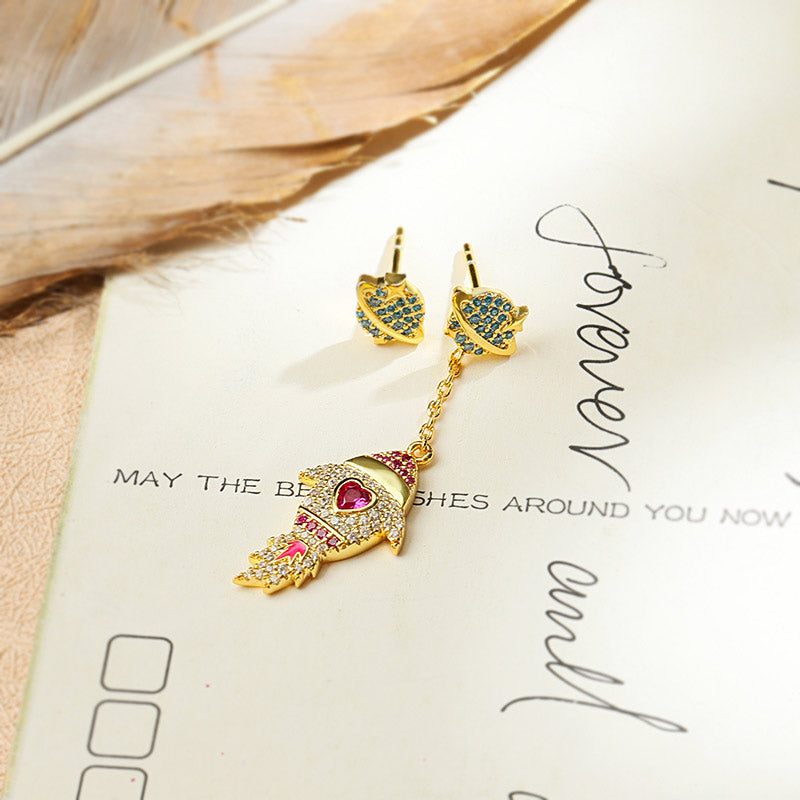 Gnoce Asymmetric Rocket Dangle Earrings_2